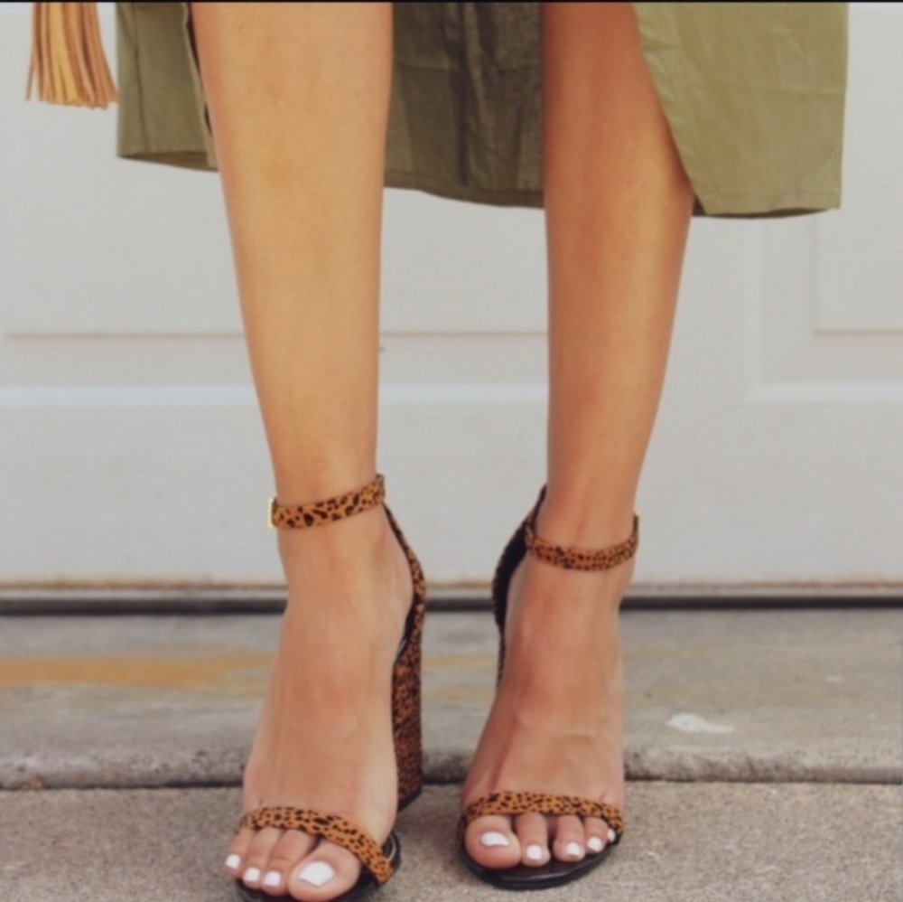 Price firm!The Natasha// leopard print heels - Picture 2 of 8